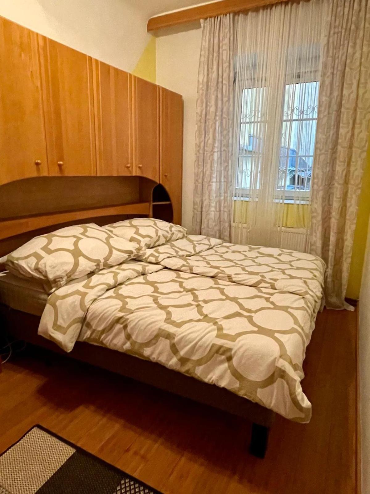 Gemutliche Wohnung Mit Super Lage Вена Экстерьер фото